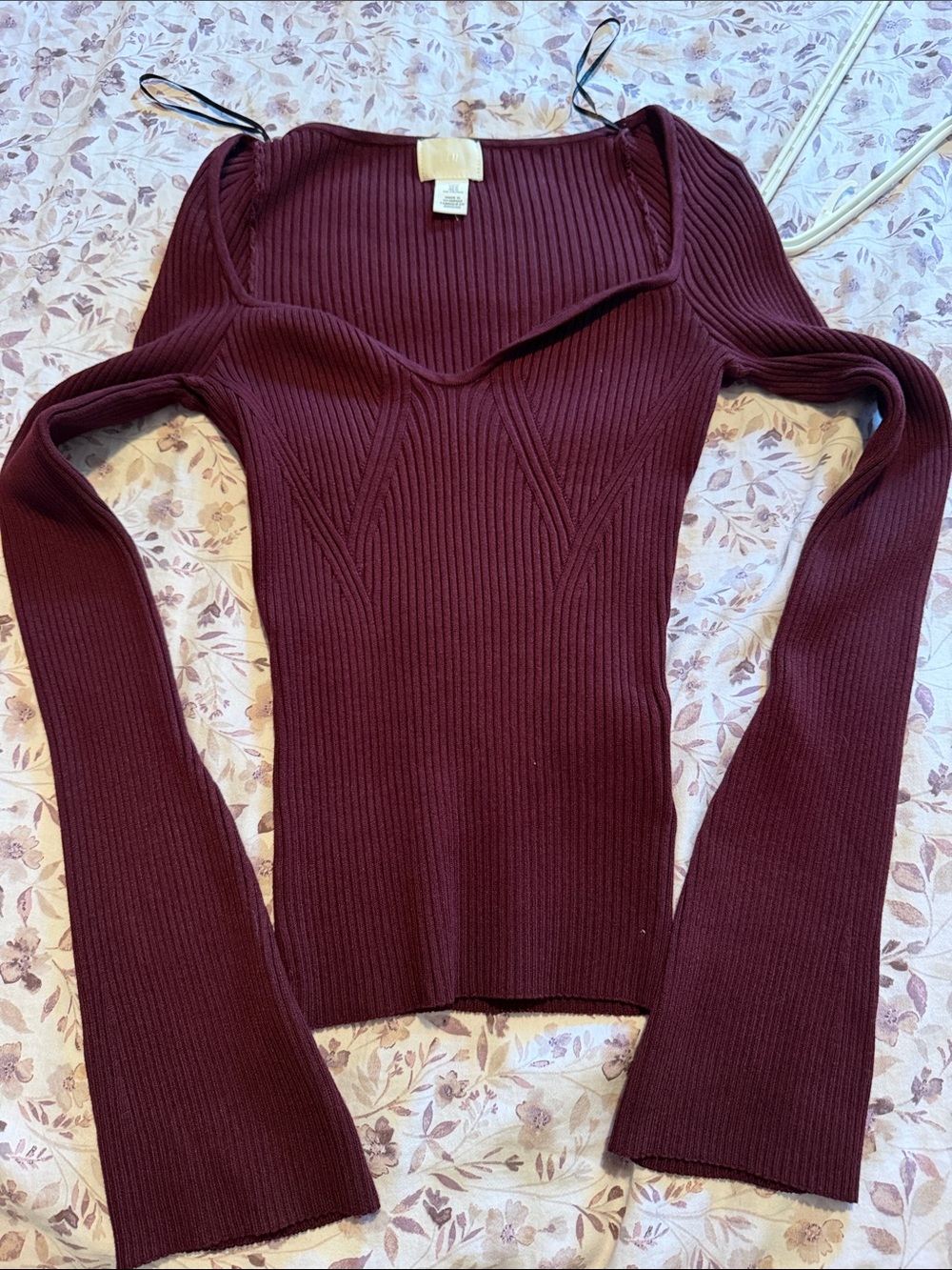 H&M Off-Shoulder Ribbed Sweater - Burgundy